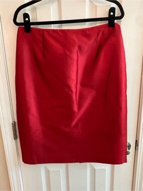NOVIELLO BLOOM Vintage Red 100% Silk Pencil Skirt Size 12 NWT